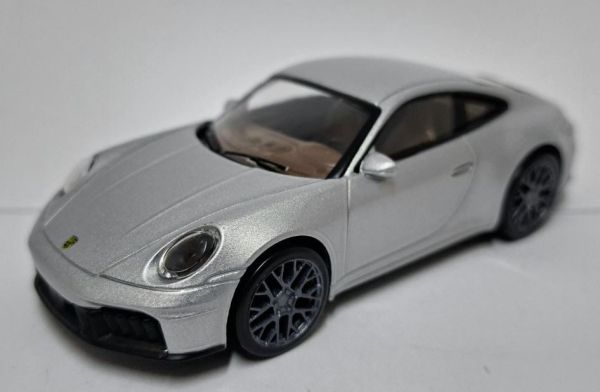 NOREV750065 - PORSCHE 911 GTS 2024 Polar Silver - Jet-car - 1