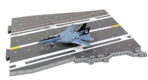 WJ831106 - GRUMMAN F-14 Tomcat American fighter aircraft - VF-14 - Tophatters 1996 - Section F deck - 1