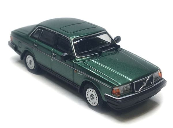 MNC870171400 - VOLVO 240 GL 1986 Metallic green - 1