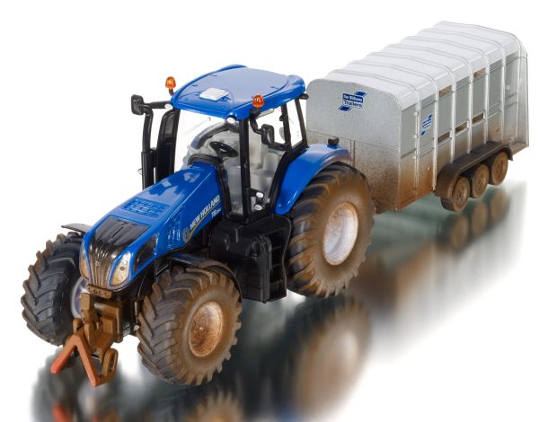 SIK8607 - NEW HOLLAND T8.390 with Ifor Williams 3-axle cattle truck, dirty version - 1