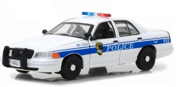 GREEN86520 - FORD Crown Victoria Police interceptor 2003 Mac Gyver 2016-2017 - 1