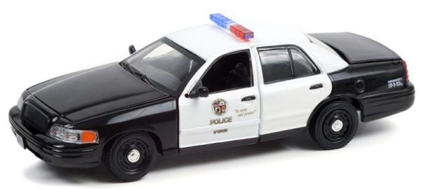 GREEN86609 - FORD Crown Victoria interceptor 2001 LAPD from the movie DRIVE 2011 - 1