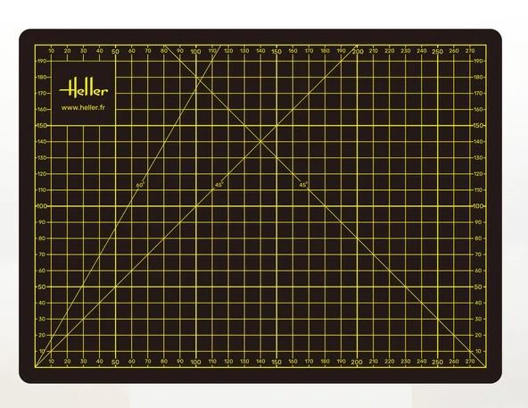 HEL99010 - A4 cutting mat - 1