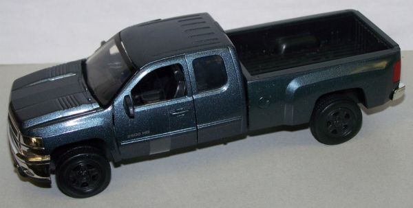 NEW54473A - Pick-up CHEVROLET Silverado 2500HD grey - 1