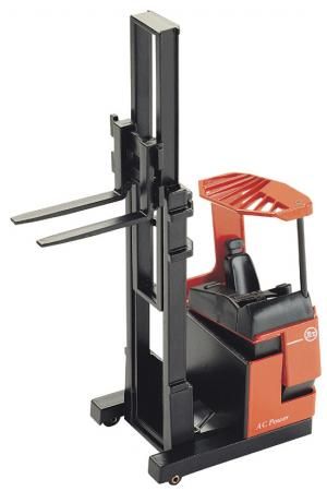 JOA274 - BT Reflex forklift - 1