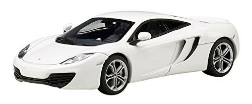 AUT56009 - MCLAREN MP4-12C White Scale: 1/43 - 1