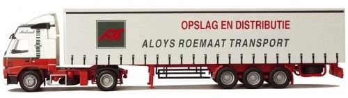 AWM53053 - VOLVO FH12 Globetrotter 4x2 With 3 Axles covered trailer 