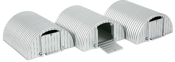 BRI42081 - Pig shelter - 1