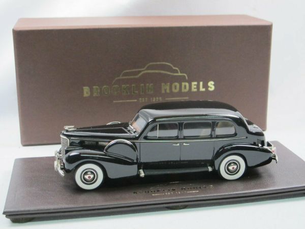 BROKBML30 - CADILLAC Imperial Sedan 1938 Black - 1