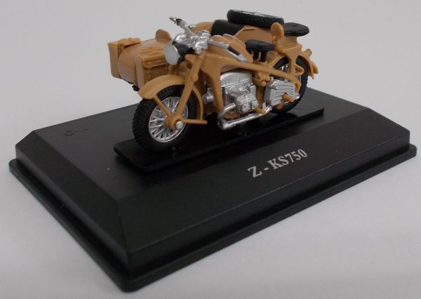 CAR245B - Side-car ZUNDAPP Z-KS750 - 1
