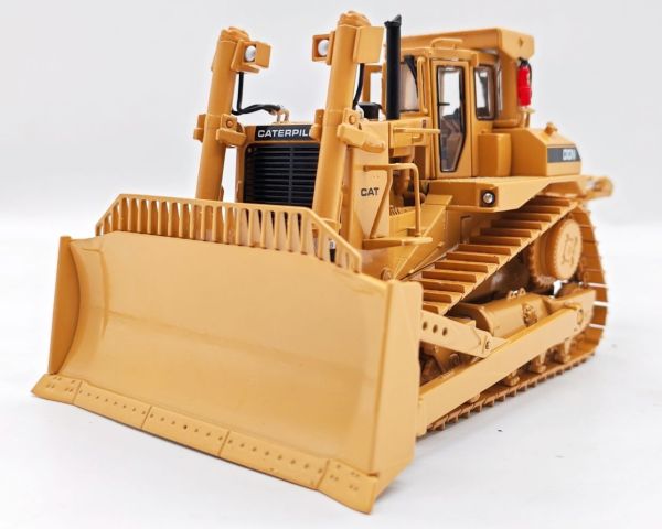 CCMD10-SU - CATERPILLAR D10N Dozer (SU-Blade with single-shank ripper) – Limited edition (400 units) - 1