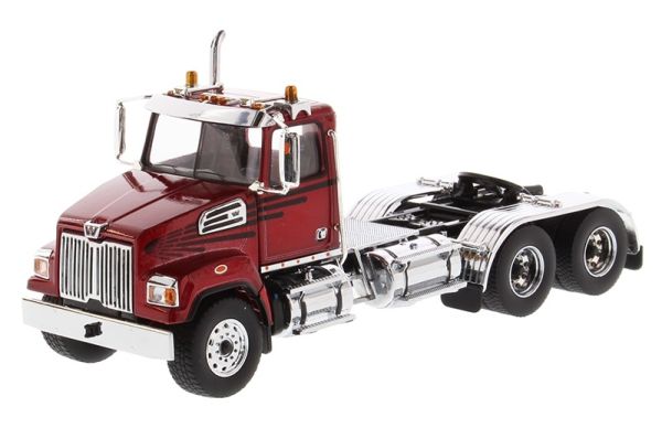 DCM71037 - WESTERN STAR 4700SF 6x4 Red - 1