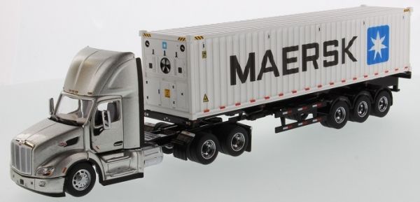 DCM71069 - PETERBILT 579 6x2 with container holder and 40 feet container MAERSK - 1