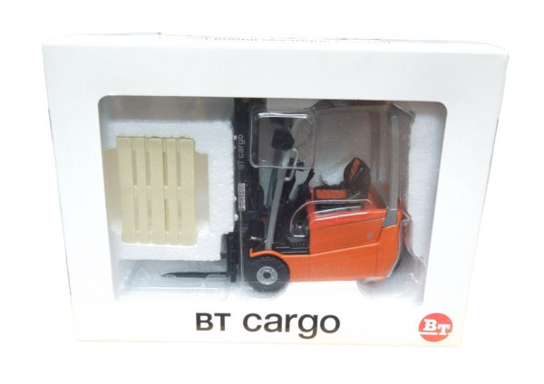 ROS00146 - Forklift BT avec 1 palette Ech:1/23 - 1