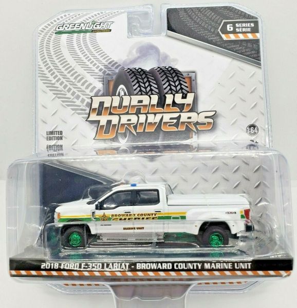 GREEN46060-CVERT - FORD F-3500 Lariat double cabin pick-up 2018 Broward County Marine Unit green rims Dually Drivers Series Green Metal version sold in blister - 1