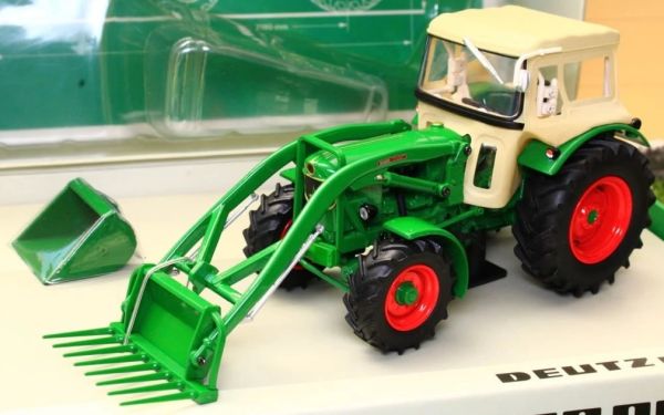 UH6200 - DEUTZ D60-05 set with charger - 1000pcs - 1