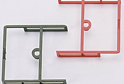 HER051460 - Undercarrige protection for bulk container (3x red/ 3x black) - 1