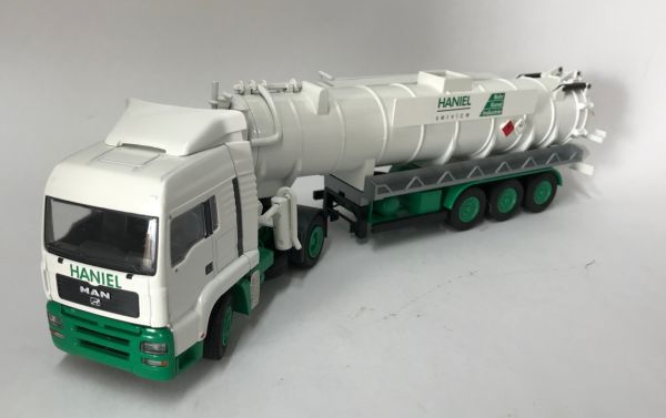 CON6660/0 - MAN TG-A LX with 3-axle pump trailer - 1