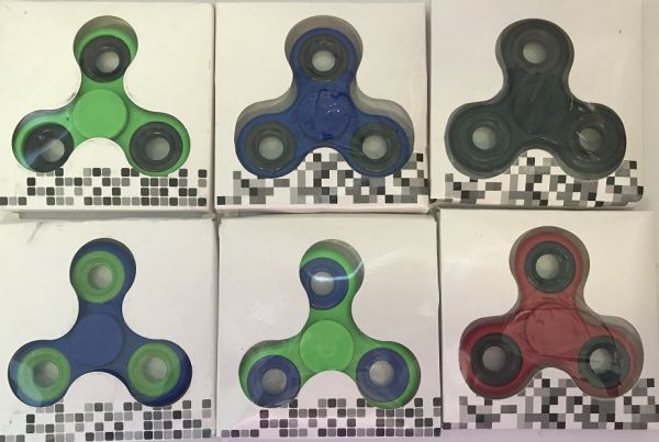 LP00943 - Hand Spinner - Random color - 1