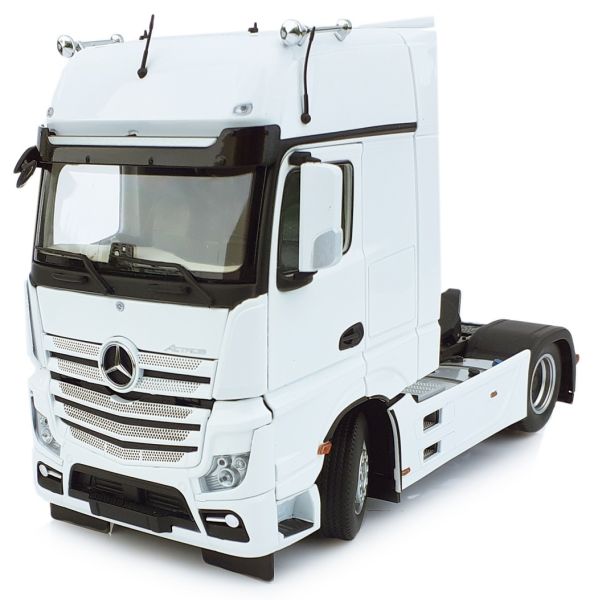 MAR1911-01 - MERCEDES Actros Gigaspace 4x2 white - 1