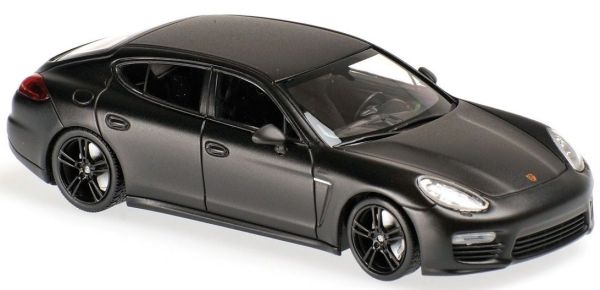 MXC940062370 - Porsche Panamera Turbo 2013 black - 1