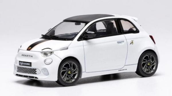 IXOMOC345 - FIAT 500e Abarth 2024 White - 1
