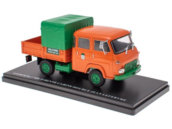 G111N052 - SAVIEM SG 2 MB 35 4x2 Double cab straight truck JEAN LEFEBVRE 1970 - 1