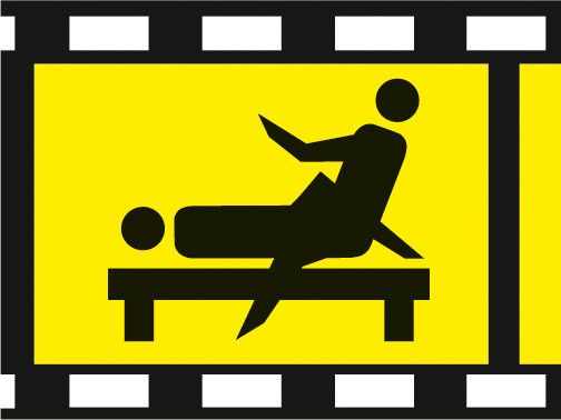 NOC15961 - Sexy scene in bench - 1