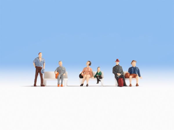 NOC18116 - Seated passengers - 1