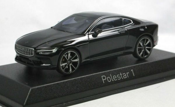 NOREV871002 - POLESTAR 1 2020 blue space - 1