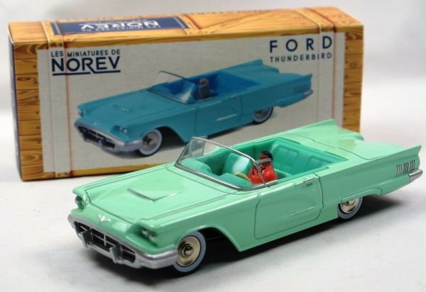 NOREVCL2711 - FORD Thunderbird 1960 convertible Adriatique green with driver - 1