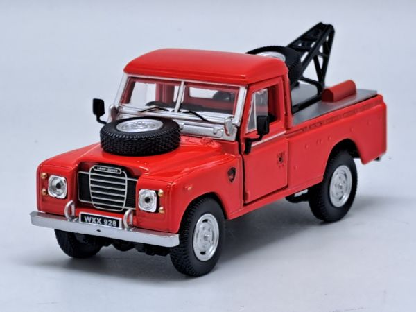 CAR54044 - LAND ROVER Series III Pick-up Tow Truck Red - 1
