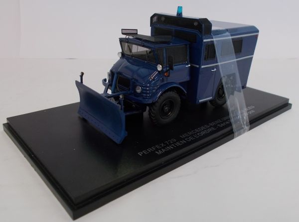 PER729 - MERCEDES BENZ Unimog U 406 blue French Police law enforcement vehicle limited 150 units - 1