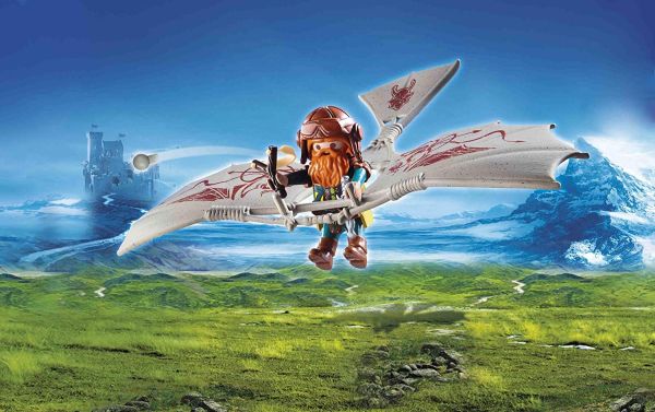 PLAY9342 - Dwarf with hang glider - 1