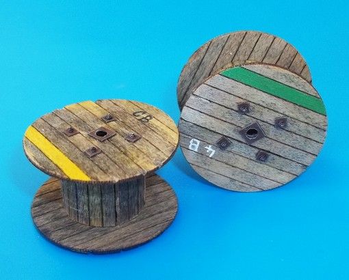 PLS4050 - Cable reels big 3cm diameter not paint for model reduced - 1