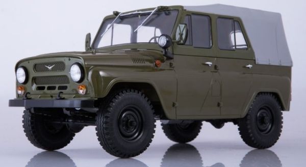 PRXPCL47088 - UAZ 469 4x4 military version - 1