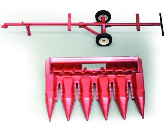 REP131 - Maize picker IH 853F with cutting carriage - 1
