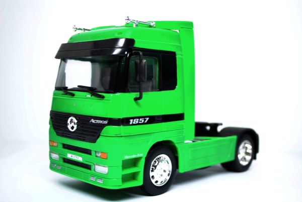 WEL32280WB - MERCEDES-BENZ Actros 4x2 Green - 1