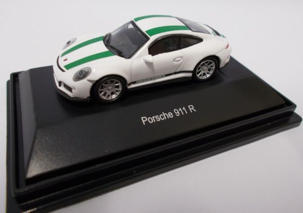 SCH26300 - PORSCHE 911 R white with green stripes - 1