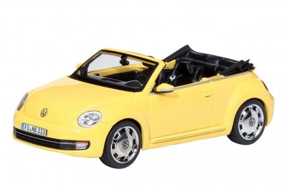 SCH7476 - VOLKSWAGEN Beetle cabriolet yellow - 1