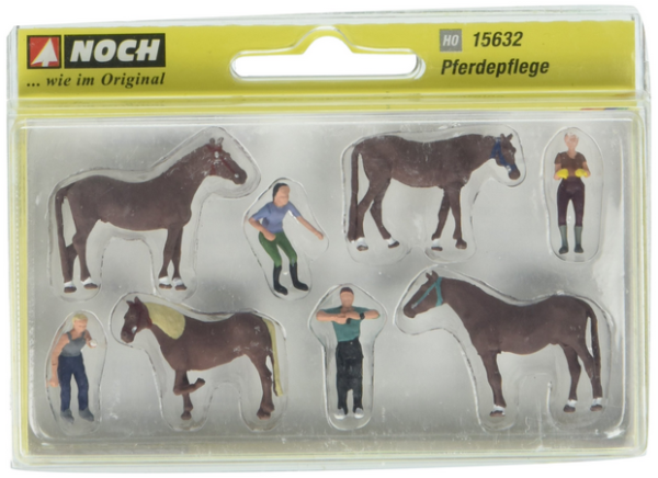 NOC15632 - 4 characters and 4 horses - 1