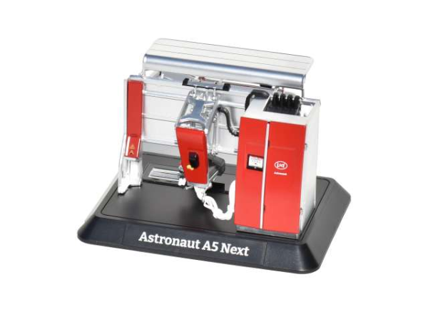 AT3200500 - LELY Astronaut A5 milking robot version 2024 - 1