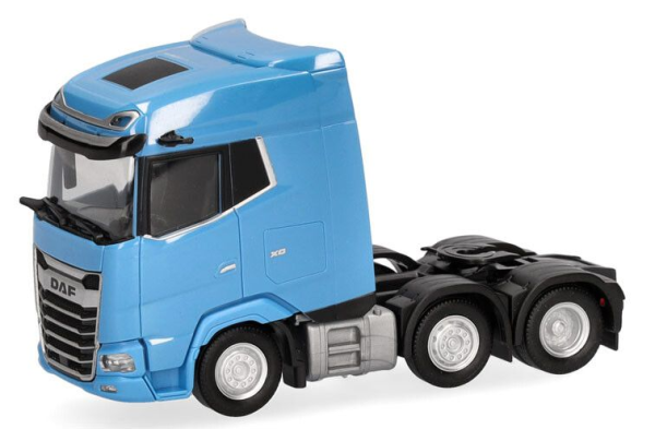 HER318983-002 - DAF XG 6x2 blue - 1