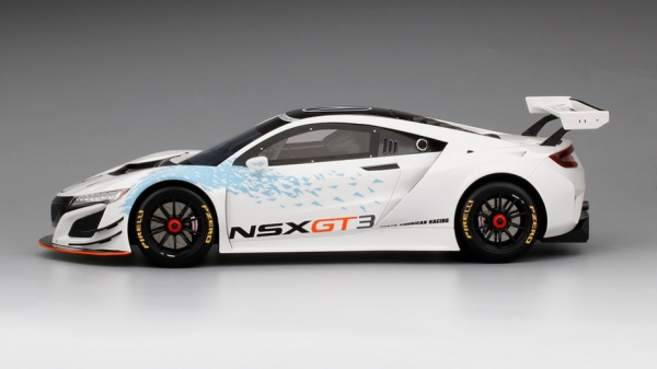 TS0081 - ACURA NSX GT3 2016 NY Auto Show presentation - limited edition of 999 units - 1
