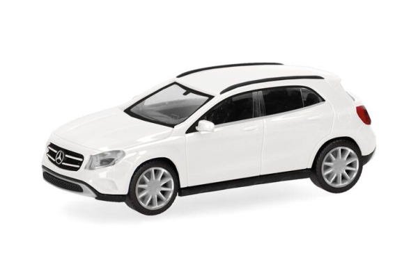 HER028318-002 - MERCEDES BENZ GLA-Class white - 1