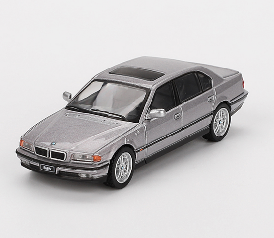 MGT00792-L - BMW E38 750 IL Aspen Metallic Silver 2000 LHD - 1