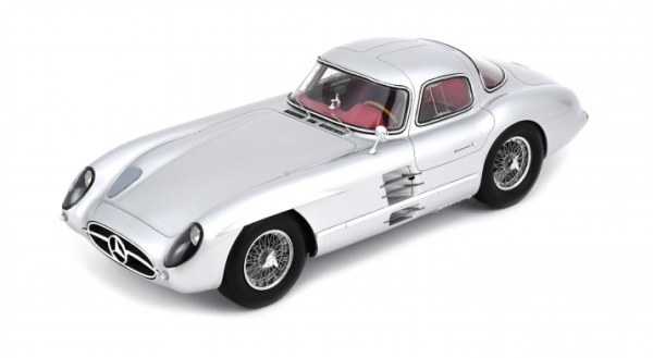 SCH18U00069 - 1955 MERCEDES-BENZ 300 SLR Uhlenhaut Coupé silver - 1