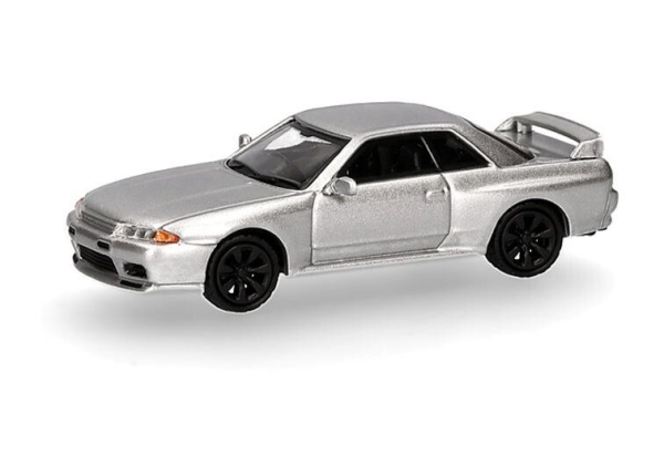 HER87MC000092 - NISSAN Skyline GTR32, silver - 1