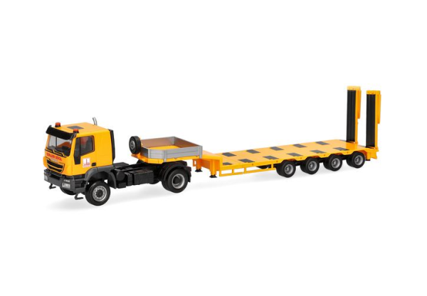 HER320948 - IVECO Trakker 4x2 with 4-axle machine carrier, GOLLER BOGL - 1