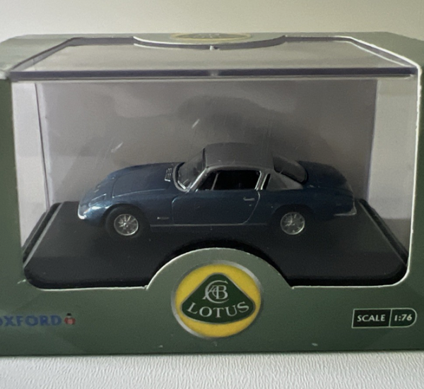 OXF76LE002 - Blue LOTUS Elan - 1